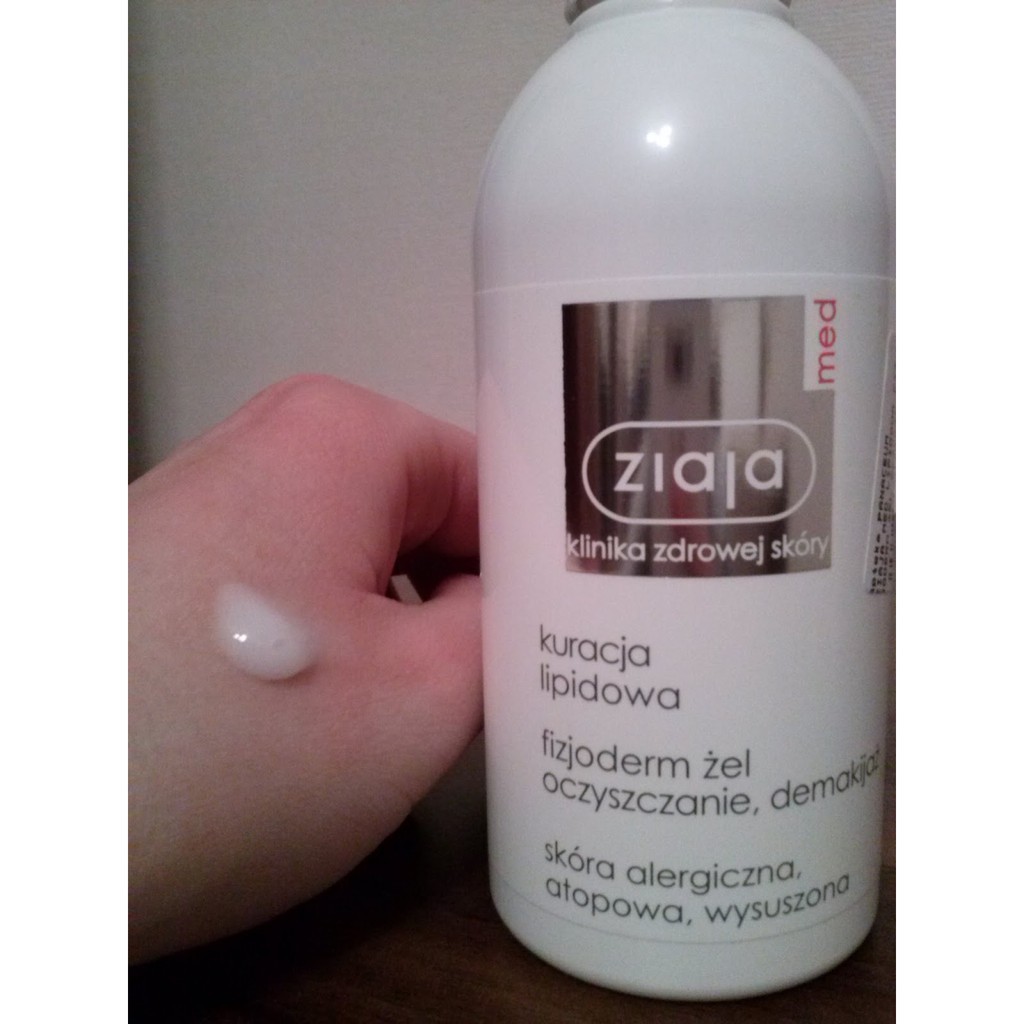 SỮA RỬA MẶT MED TRẮNG ZIAJA - DÀNH CHO DA NHẠY CẢM, DƯỠNG TRẮNG DA | BigBuy360 - bigbuy360.vn