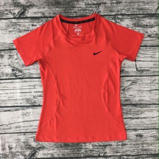 Áo tập gym nữ