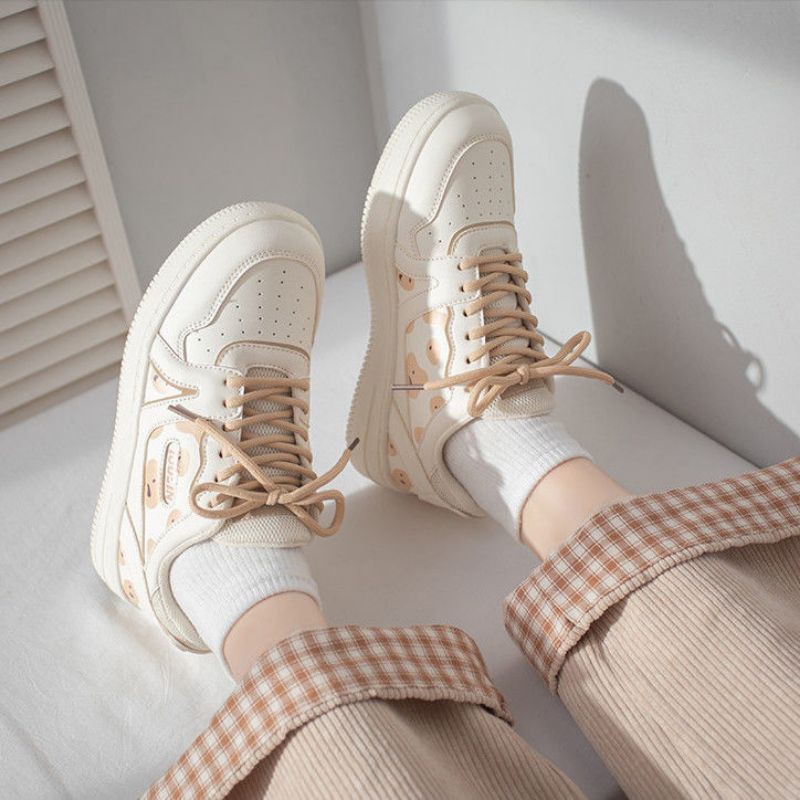 Giày Sneaker Hoạ Tiết Gấu Đáng Yêu