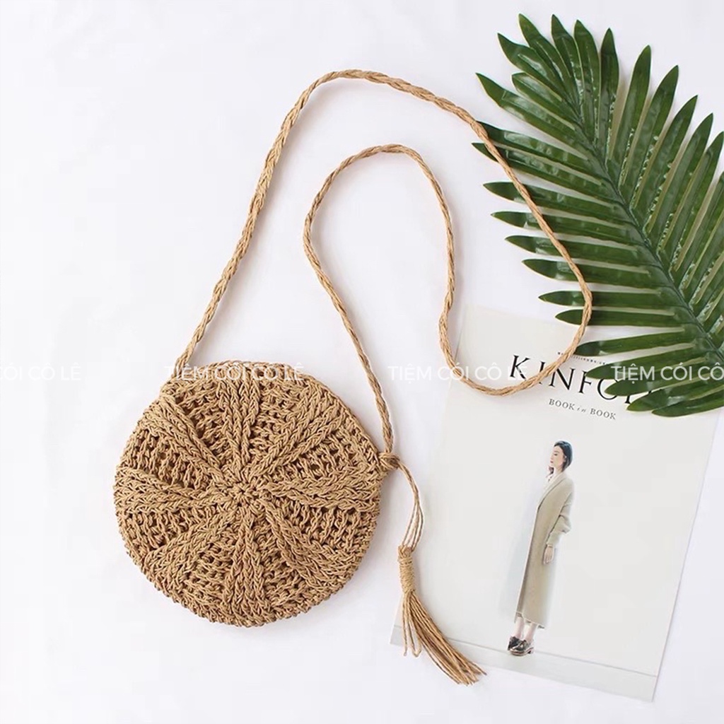Túi cói dáng tròn đi biển đeo vai size 20cm - Tiệm Cói Cô Lê
