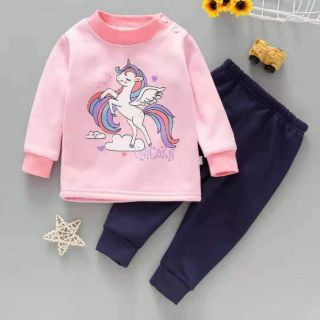 Yếm đẹp của bé