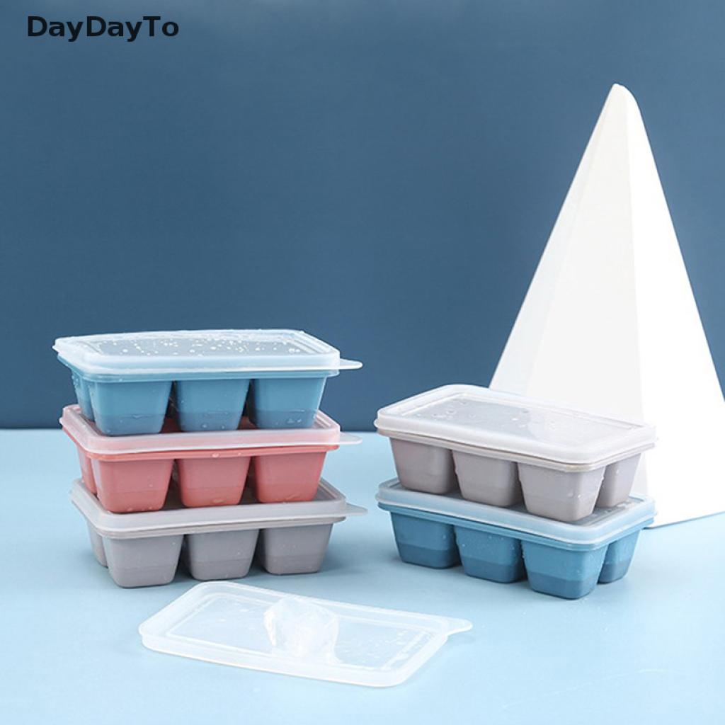 Khuôn Silicone Làm Đá Viên Hình Vuông Nhiều Màu Có Nắp Đậy Tiện Dụng