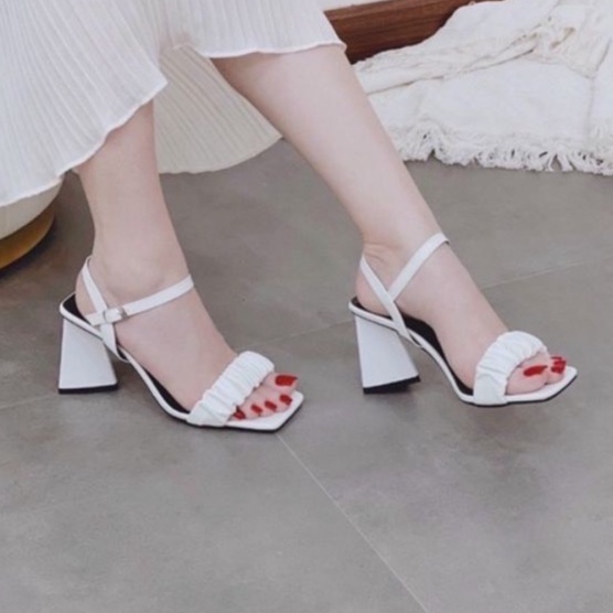 Giày cao gót quai nhún bèo gót tam giác 9 phân, Sandal cao gót 9cm quai nhún
