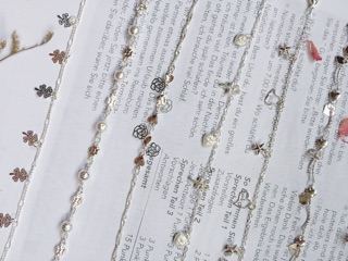 Lắc Chân Bạc Thái Xinh Xắn