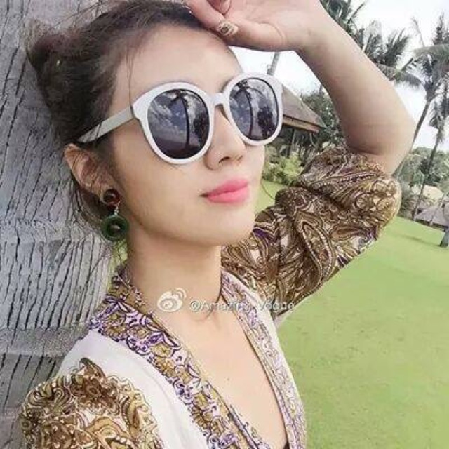[ CÓ SẴN] Kính mát v tròn màu trắng siêu hot kính đi biển hè Mắt Kính Nữ HotTrend | BigBuy360 - bigbuy360.vn