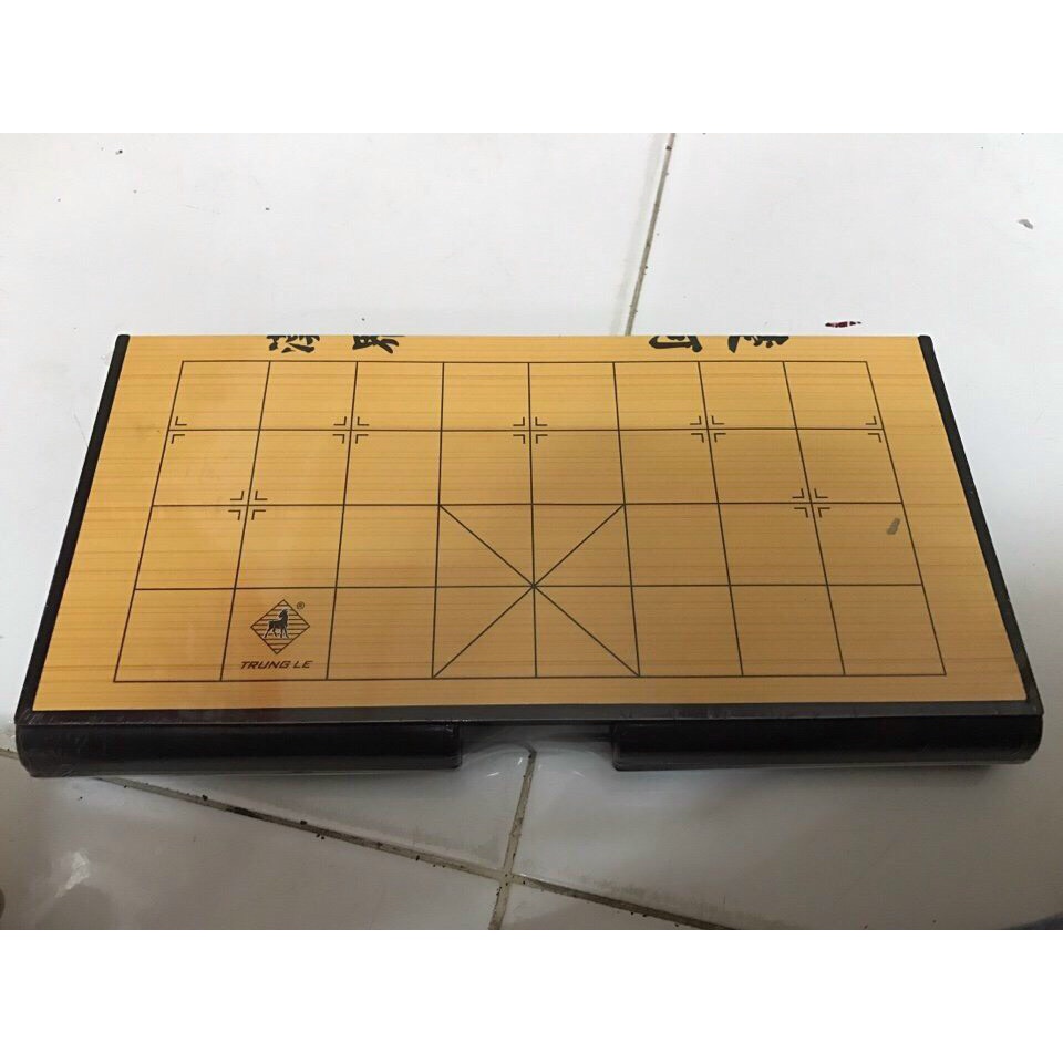 Bộ Cờ tướng bàn nhựa có hộp đựng gấp gọn