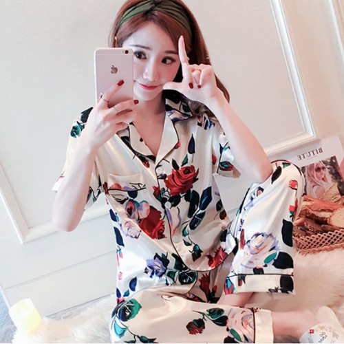 Bộ đồ ngủ pijama lụa cao cấp sang quyến rũ sexy với cổ chữ V mềm mịn không gây kích ứng da