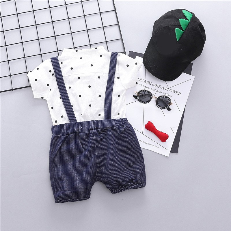 Set áo sơ mi ngắn tay cổ tròn + quần yếm ngắn đáng yêu cho bé trai