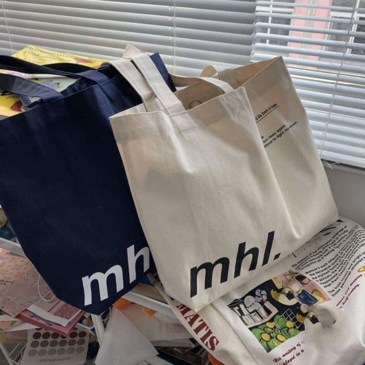 Túi tote vải canvas ulzzang unisex đi học đi làm có khoá miệng ngăn phụ in chữ MHL màu be