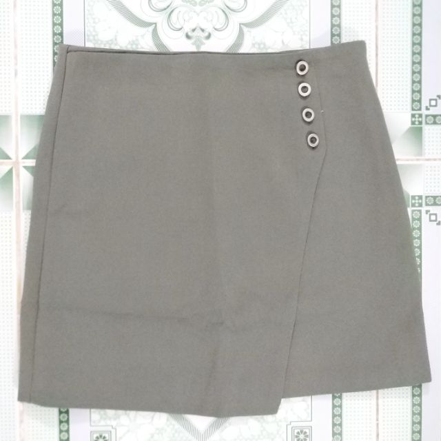 Chân váy giả tà đắp chéo | BigBuy360 - bigbuy360.vn