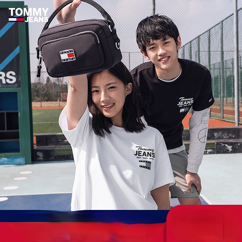 Áo Thun Tay Ngắn In Hình Lá Cờ Tommy Chất Liệu Cotton Cho Nam Và Nữ
