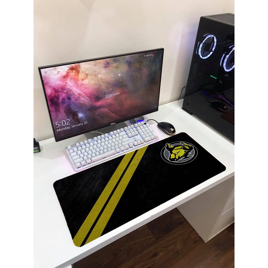 Lót chuột siêu nhân giao tuổi thơ cực kì cháy, bo viền chắc chắn, hình in sắc nét