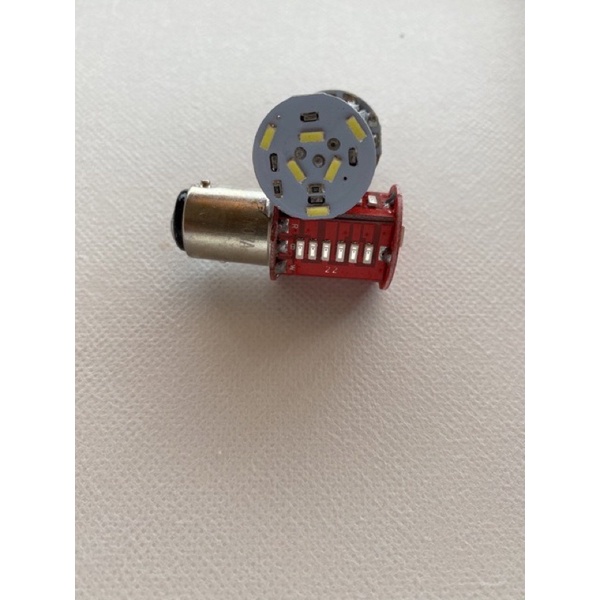 Đèn Hậu Nháy Audi Chớp Đuổi gắn wave, sirius, ex135, winner v1...