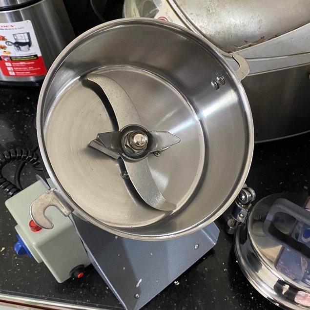 Máy Xay Bột Khô Đa Năng SEKA Xay Nghiền Mịn Mọi Thứ