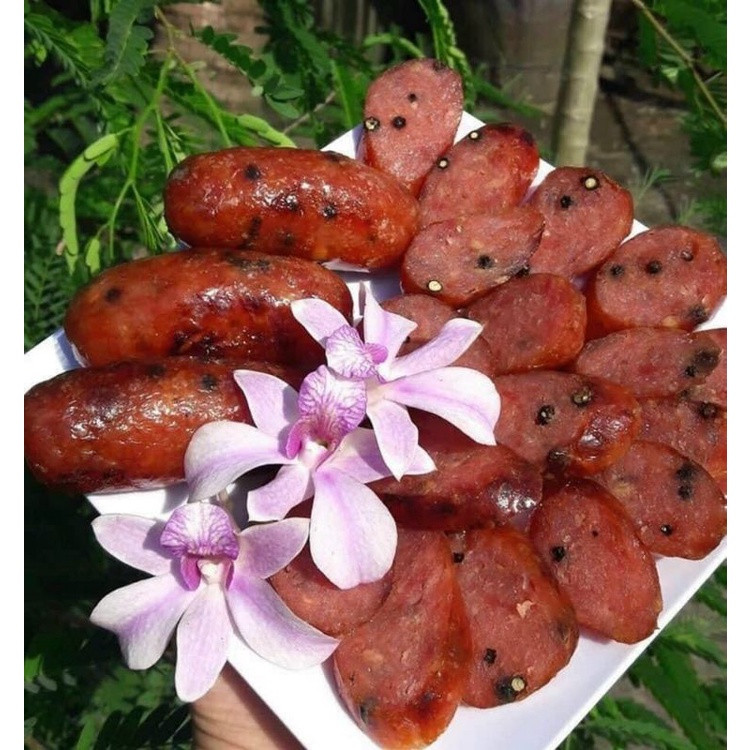 99k 500gr Lạp Heo Tươi Tiêu đen