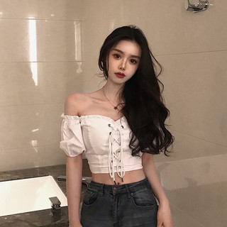 Áo croptop trễ vai đan ngực