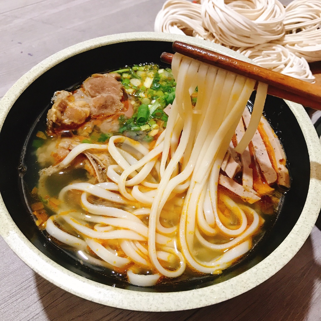 Bánh Canh Khô Đặc Sản Huế - Hanigo Food