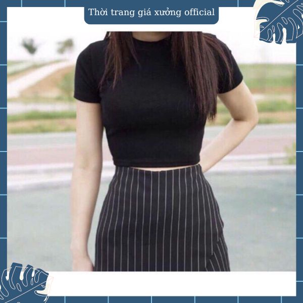 áo croptop 2 màu đen trắng chất cotton mịn mát cổ tròn
