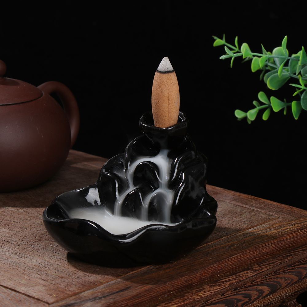 Giá đỡ đốt trầm hương hình tháp bằng sứ trang trí nhà cửa