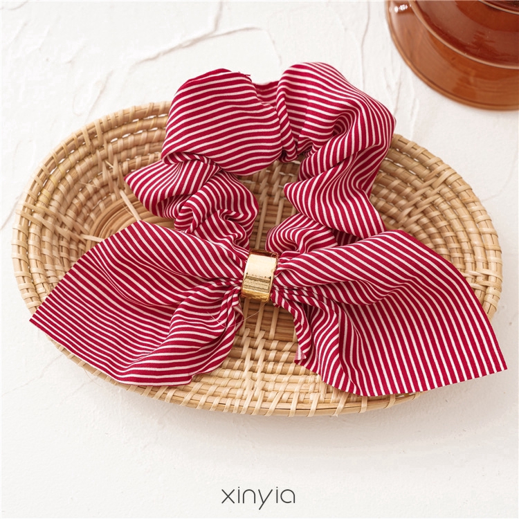 Dây Cột Tóc Đính Nơ Và Ngọc Trai Thanh Lịch