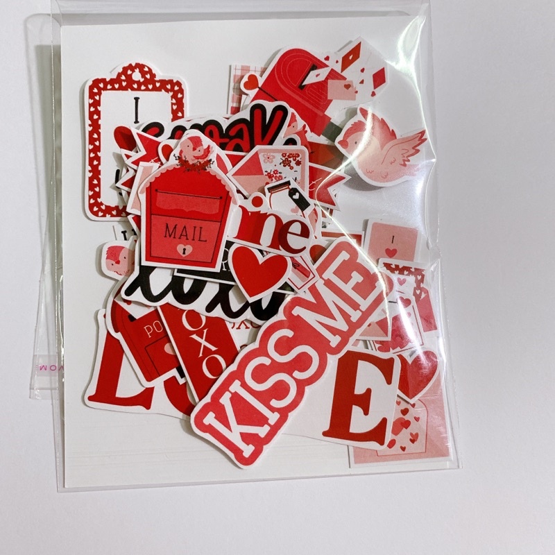 Die cut Sticker chủ đề tình yêu màu đỏ hồng