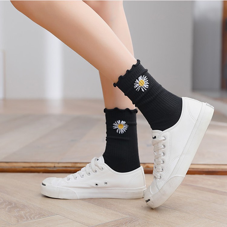 Tất nhún cao cổ nhiều màu họa tiết hoa cúc phong cách Hàn Quốc - T046