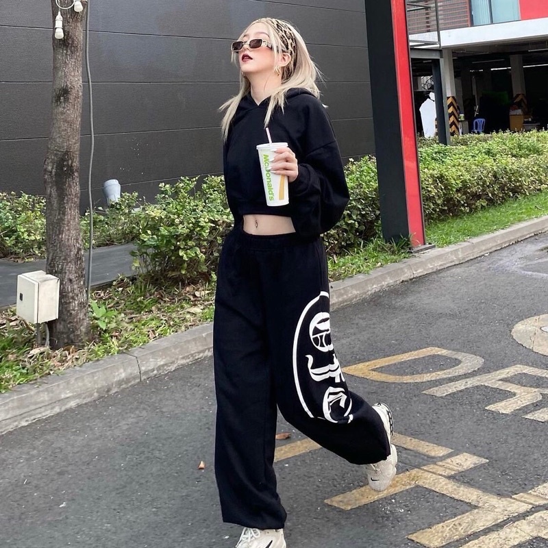 Áo hoodie croptop Gumfresh