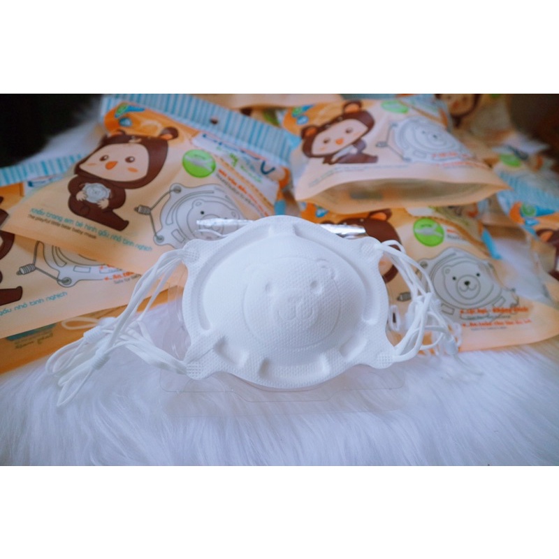 KHẨU TRANG GẤU CHO BÉ SƠ SINH BISOU