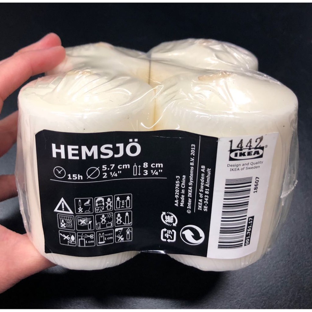 Bộ 4 nến trụ trắng không mùi Hemsjo IKEA
