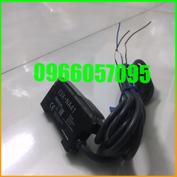Cảm biến quang omron E3X-NA11