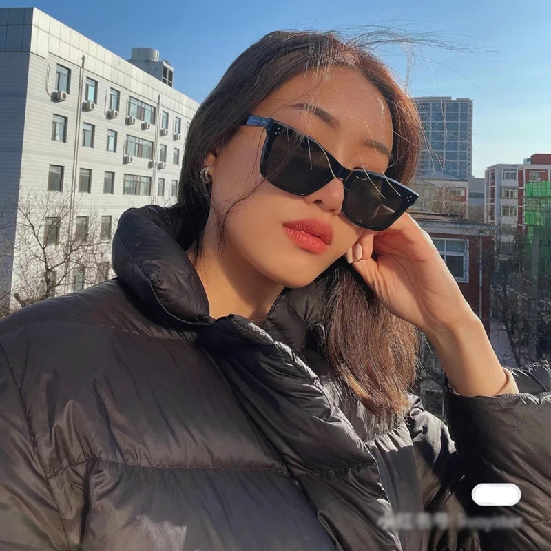 Kính Mát Phong Cách Hàn Quốc Sành Điệu Thời Trang Cho Nam Và Nữ