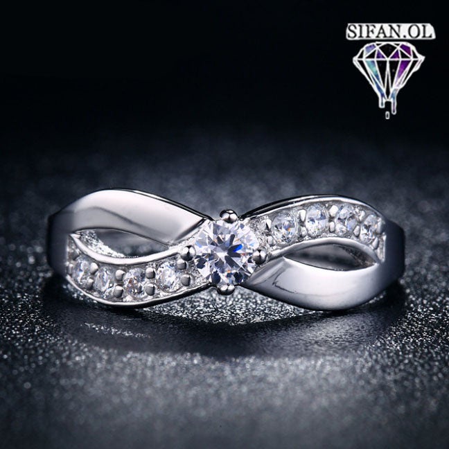 Nhẫn Cưới Đính Đá Diamonique Đẹp
