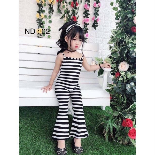 Set body áo 2 dây quần loe sọc