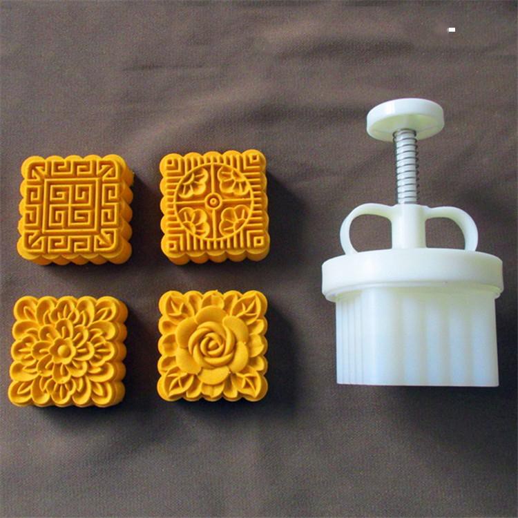 Khuôn Trung Thu lò xo 125g 4 mặt vuông hoa hồng