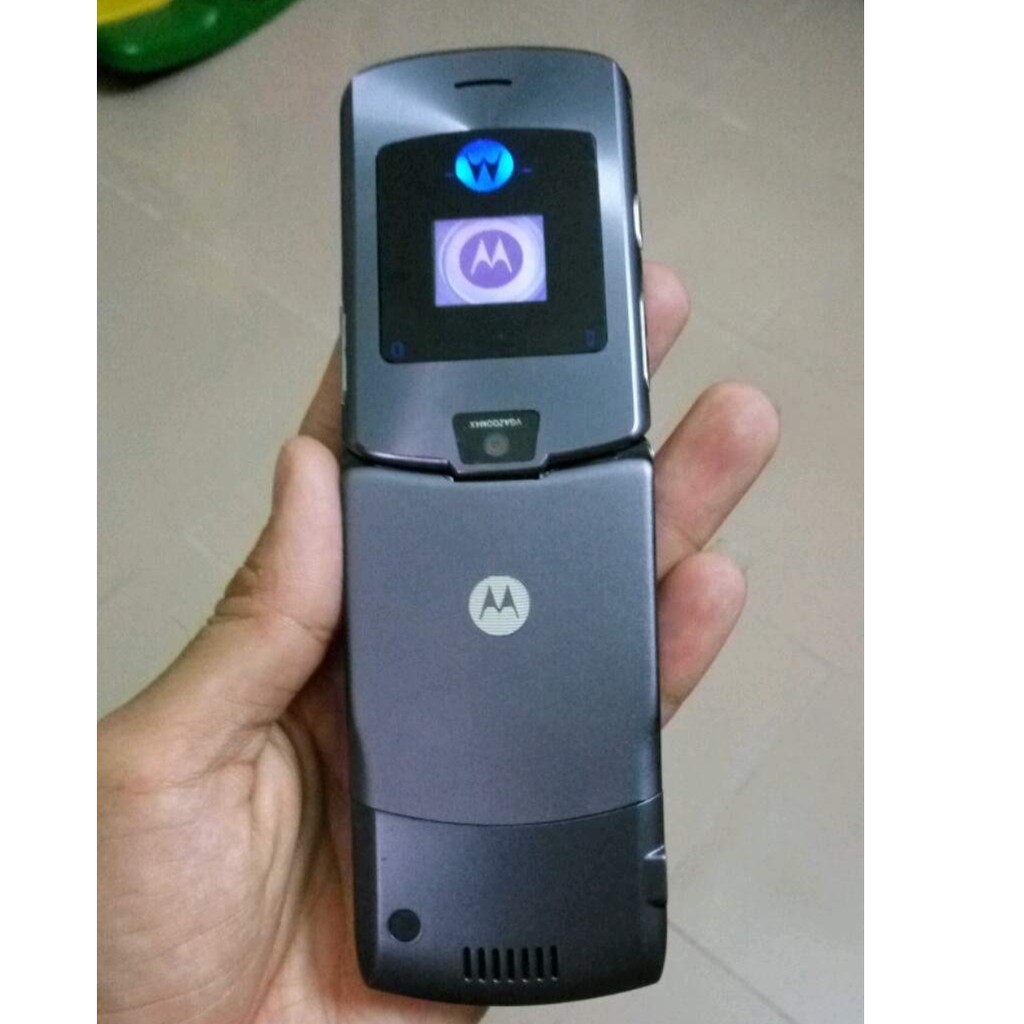 Điện Thoại Motorola V3i Chính Hãng Vỏ Thép Phím Thép Không Tróc Sơn