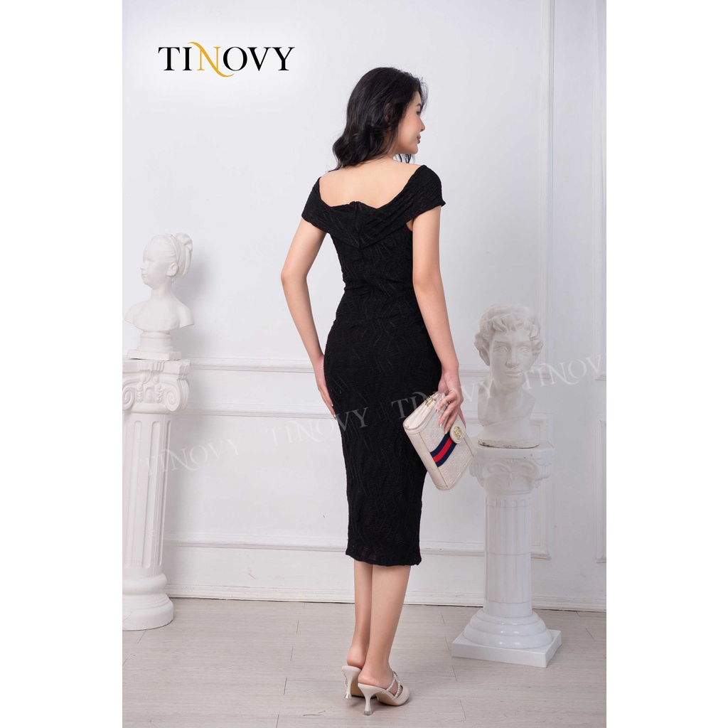 Đầm Ôm Cổ Xoắn Ngực TINOVY D2258