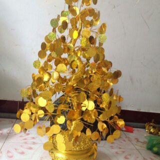 Cây cành vàng lá ngọc
