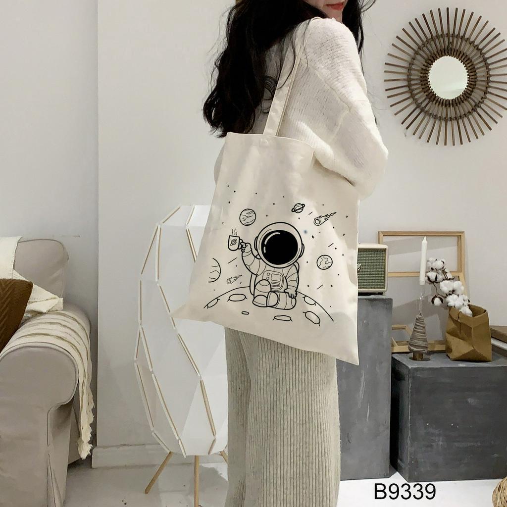 Túi Đeo Vai Vải canvas In Họa Tiết Phi Hành Gia Hoạt Hình Dễ Thương Cho Nữ