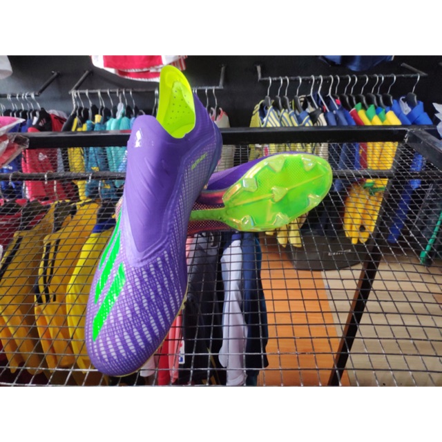 Giày bóng đá không dây Adidas X18+ FG màu Tím vạch Xanh