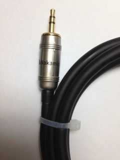 Dây 3.5 ra 2 đầu 6 ly ( cable mà le in japan )