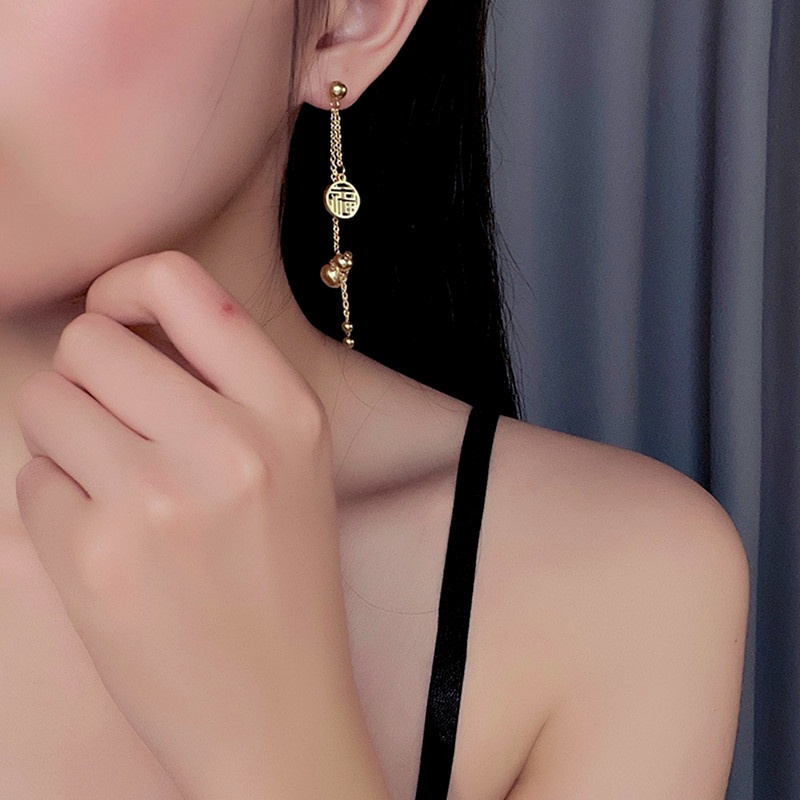 Bông tai Titan nữ không gỉ 18k Mạ vàng Lucky Pumpkin Tua &quot;Fu&quot; khuyên tai dáng dài