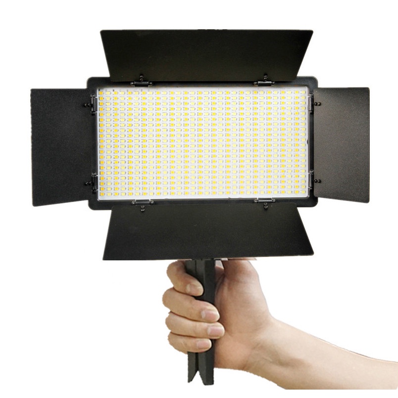 Đèn LED D600  40W hỗ trợ chiếu sáng cho quay phim, chụp ảnh chuyên nghiệp