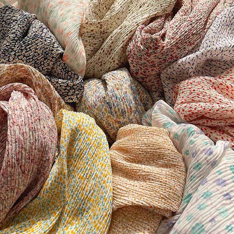 chân váy midi hoa nhí lưng thun vintage | BigBuy360 - bigbuy360.vn