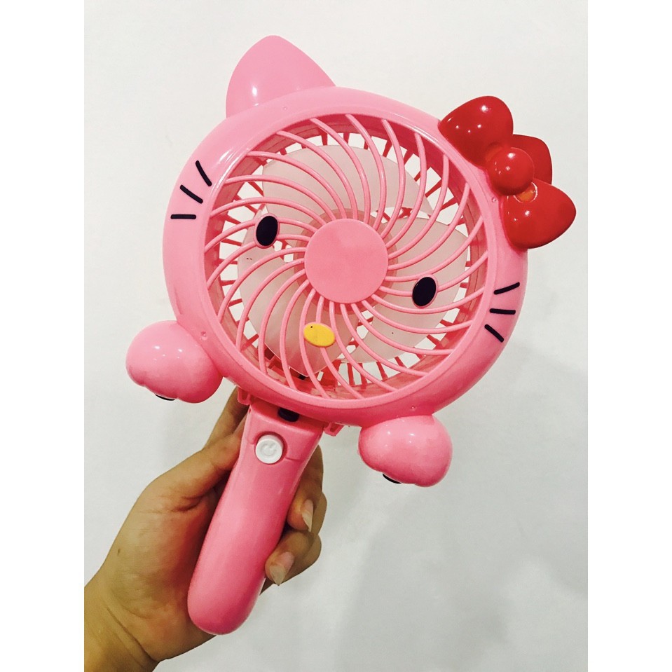 Quạt Tích Điện Cầm Tay Để Bàn 2in1 Doreamon Hello Kitty