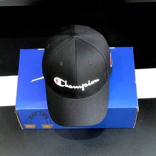 Nón lưỡi trai Champion Trắng/Đen