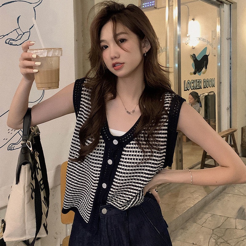 Áo Khoác Cardigan Không Tay Cắt Xẻ Bằng Lụa Băng Kẻ Sọc Thời Trang Mùa Hè Mới Ngọt Ngào Cho Nữ Ins Spicy Pure Desire