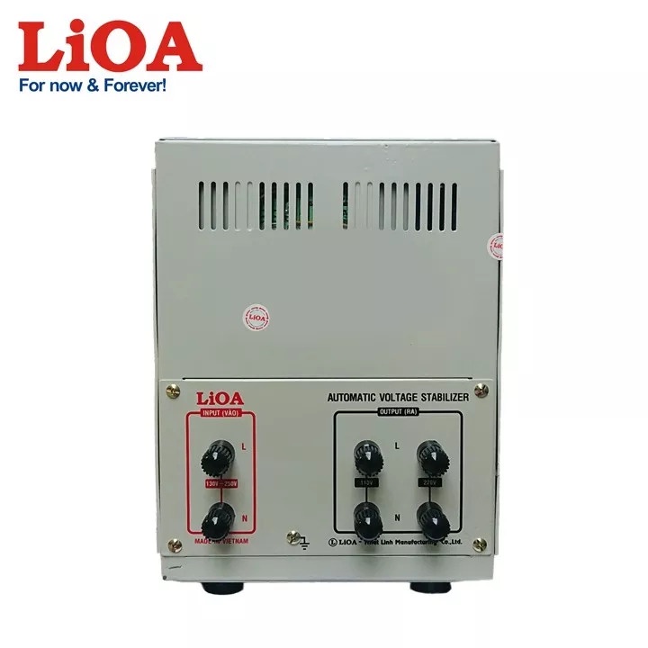 Ổn áp LIOA Sh-7500 7.5Kva bảng hiện thị điện tử