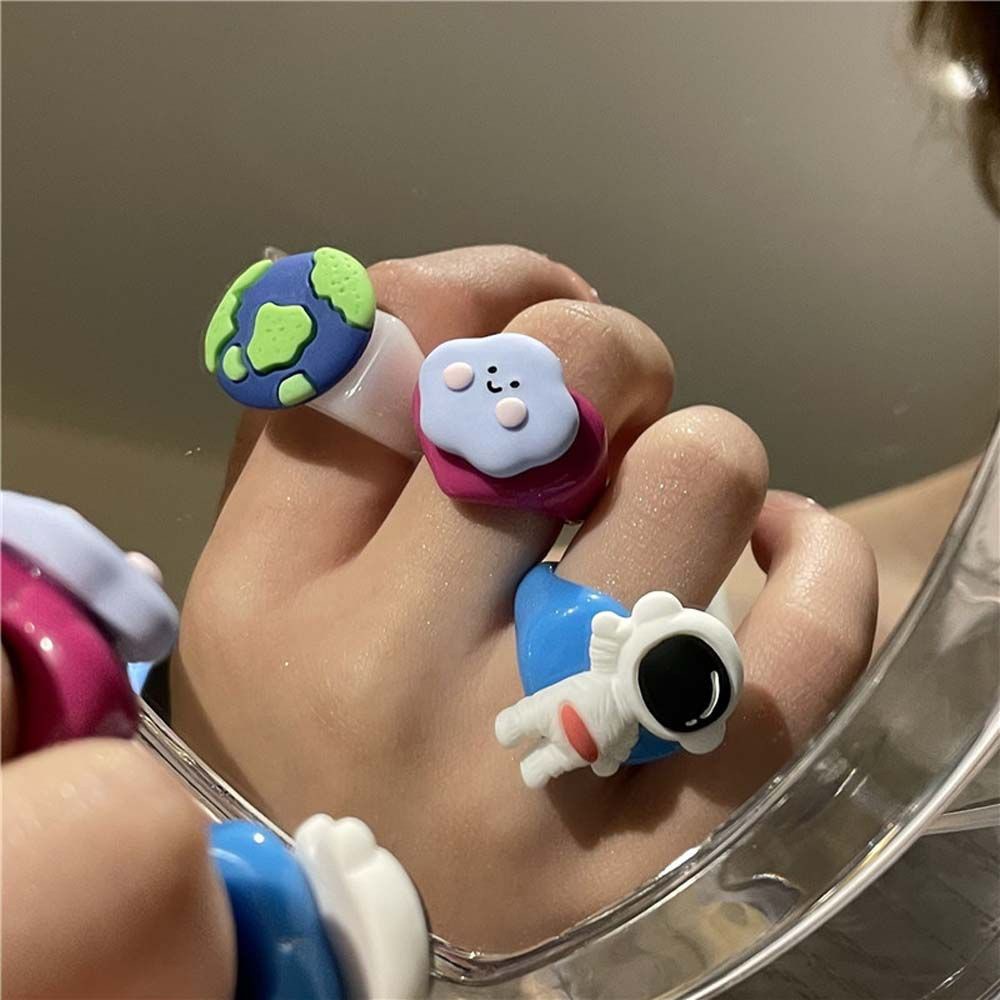 Nhẫn Nhựa Acrylic Trong Suốt Hình Phi Hành Gia / Bánh Donut Nhiều Màu Dễ Thương Cho Nữ