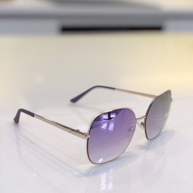[Siêu Rẻ] Kính Guess  siêu đẹp siêu sang | BigBuy360 - bigbuy360.vn