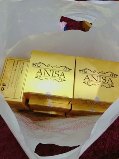 Kem body ANISA dưỡng trắng
